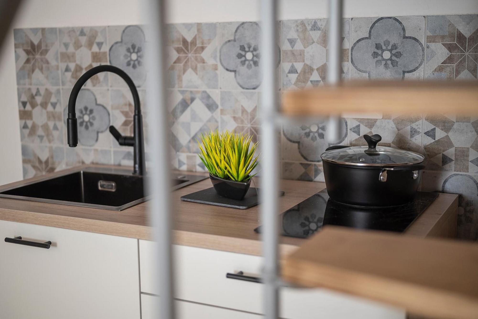 Asmara Exclusive "Loft Industrial" Lejlighed Brindisi Eksteriør billede